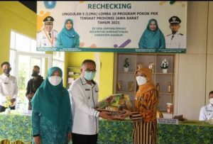 TP PKK JAMPANG TENGAH, MASUK TAHAPAN RECHEKING 5 LOMBA 10 PROGRAM POKOK PKK TINGKAT JABAR