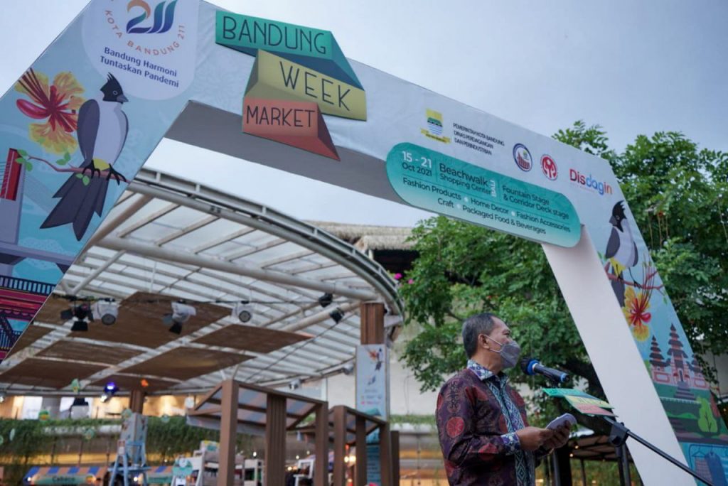 DISDAGIN GELAR BANDUNG WEEK MARKET DI KUTA BALI