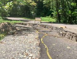 Dinas PU Kab. Sukabumi Sikapi Amblasnya Jalan Alternatif Pantai Palabuhanratu Sukabumi.