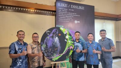 PAMERAN LIKE/DISLIKE DI GELAR, R. BIMO, MEMIMPIN ITU ADALAH SENI