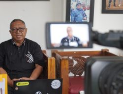 Bupati jelaskan giat rutin bersih-bersih pantai dalam wawancara dengan Kompas TV