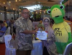 Kreasi karung goni menjadi ikon Simi Fashion and Culinary Nite Festival, Bupati minta semua mendorong kreativitas.