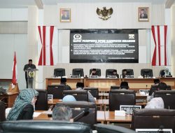 Paripurna Ke 26 DPRD Kab Sukabumi, Penyampaian Nota Pengantar Bupati dan Pandangan Umum Fraksi