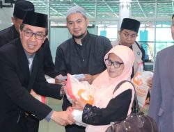 Sekda Ade Suryaman Resmikan Rehabilitasi Masjid Agung Palabuhanratu