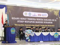 Wisuda STISIP Widyapuri, Sekda: “Ingat Kualifikasi, Kompetensi, Perilaku, dan Doa Orang Tua”