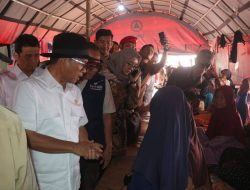 Tinjau lokasi bencana, Menteri Desa pastikan pengungsian dan kebutuhan dasar terpenuhi.