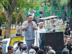 Aksi Damai Guru dan Tenaga Kependidikan Honorer Bersatu