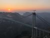 China Selesaikan Pembangunan Jembatan Tertinggi di Dunia, Huajiang Grand Canyon