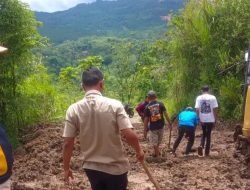 Gercep Dinas PU, Ruas Cijangkar-Kibitay Nyalindung Sejak Selasa Sudah Dapat Dilalui