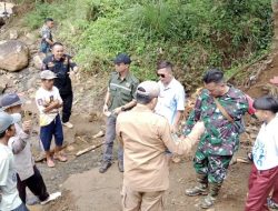 Dinas PU Bersama Pemerintah Kecamatan Surade  Prioritaskan Penanganan Putusnya Jembatan Bojongkoneng