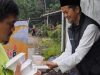 Dampak Banjir Cibojong, Anggota DPRD Kabupaten Sukabumi Berikan Bantuan
