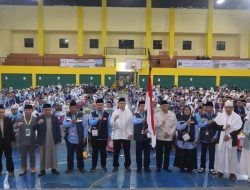 Lepas Calon Jemaah Haji kloter 56, Staf Ahli Bupati Ingatkan Hal Penting Kepada Para Jemaah