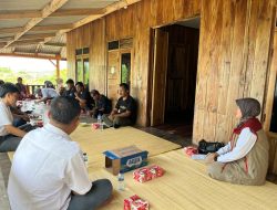 Diskan Kab Sukabumi Dampingi Petambak Garam Miliki Nomor Induk Berusaha