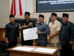Paripurna DPRD Kab Sukabumi, agenda pengambilan keputusan dua RAPERDA