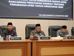 Paripurna DPRD, agenda penyampaian pandangan umum Fraksi terhadap Nota pengantar Bupati