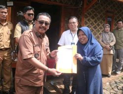 Monitoring HunTap Nyalindung, Bupati minta Penerima Manfaat Merawatnya Sebaik Mungkin