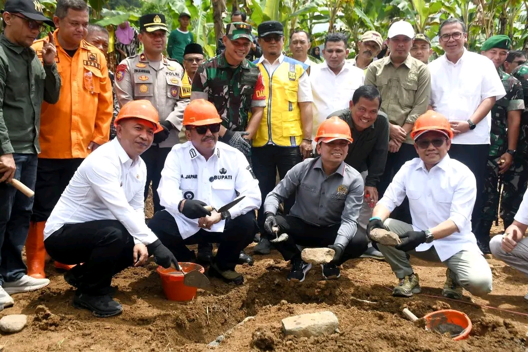 Bupati Dampingi KunKer Menko PM, Agenda Percepatan Pemulihan Serta Pembangunan Ketahanan Bencana