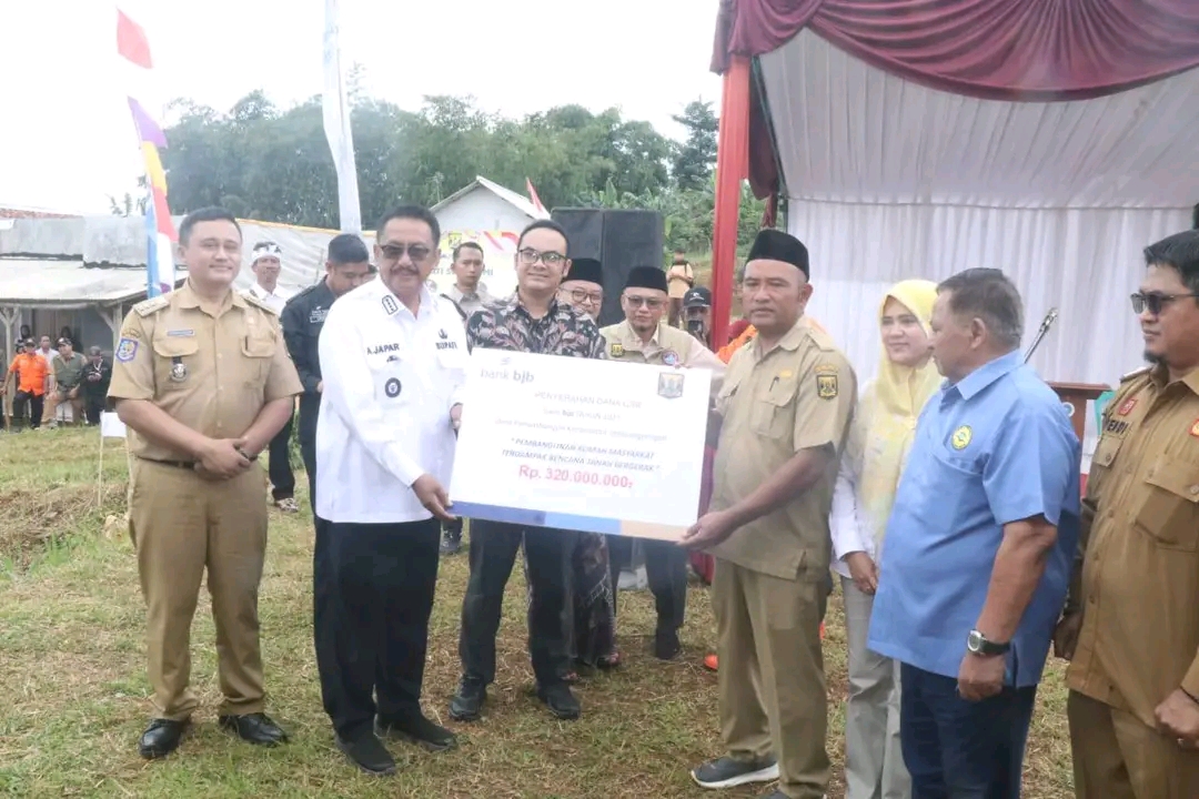 Peletakan Batu Pertama Huntap Di JampangTengah, Bupati “Langkah Penting Dalam Pemulihan Bencana”