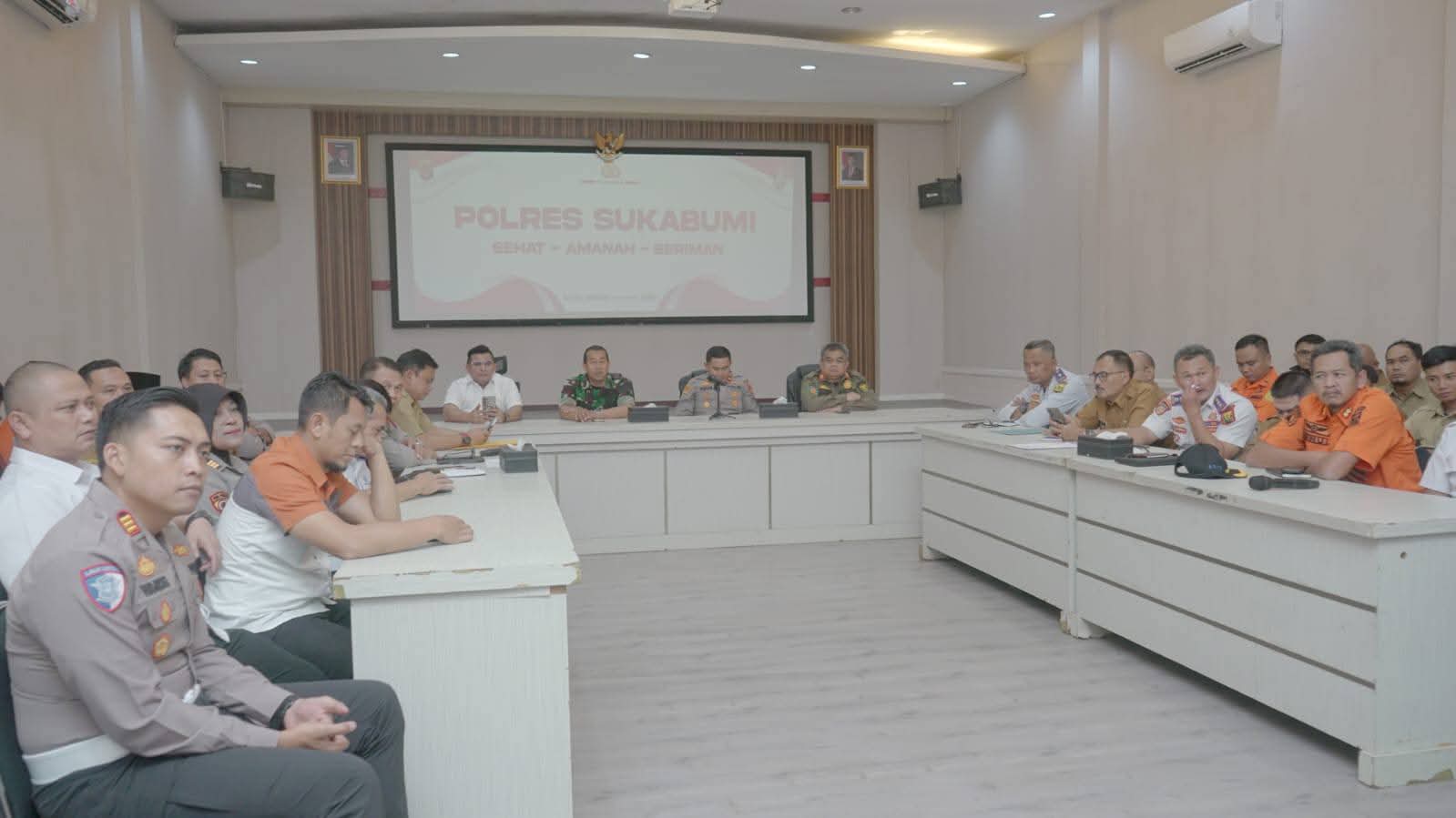 Kadis PU Kabupaten Sukabumi Ikuti Rakor Lintas Sektor Bid Operasional Tingkat Menteri