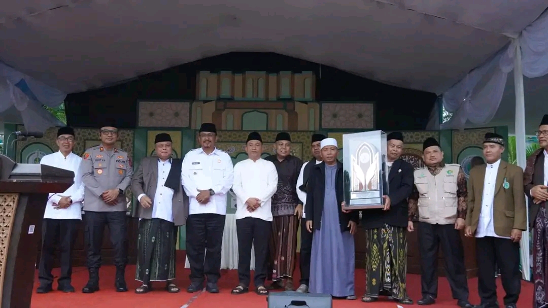 Penutupan MTQ XLVII Tingkat Kabupaten Sukabumi, Kecamatan Waluran Jadi Juara Umum