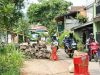 Dinas PU Tangani Jalan Kabupaten Yang Amblas di Karangtengah