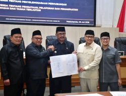 DPRD Dan Pemkab Sepakati Dua RAPERDA, Bupati Apresiasi Sinergi Eksekutif Dan Legislatif