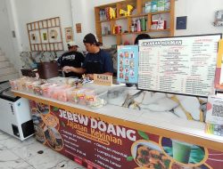 Mengenal UMKM Jajanan Kekinian Babakan Jaya, Parungkuda