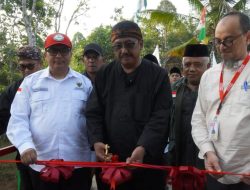 Bupati Resmikan Jembatan Penghubung Antar Desa Di Cimanggu, Warga Sambut Antusias