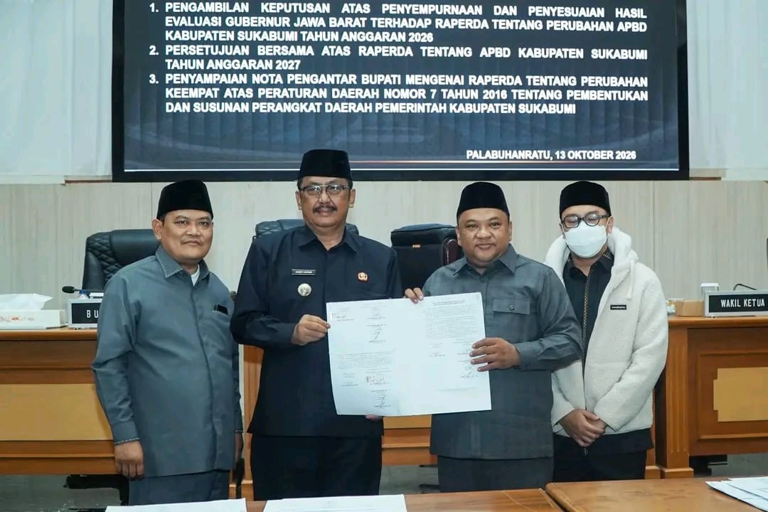 Hadiri Paripurna, Bupati Apresiasi Jajaran DPRD Atas Dukungannya Terhadap Pembangunan Daerah