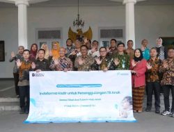Pemkab Sukabumi Terima Bantuan Obat Anti TBC Anak Dari PT. INDOFARMA