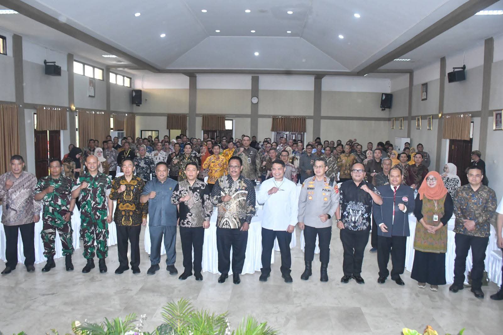 Pemkab Sukabumi Terima Hibah Dari KPK, Bupati “Amanah Yang Harus Dikelola Dengan Baik Dan Bermanfaat”