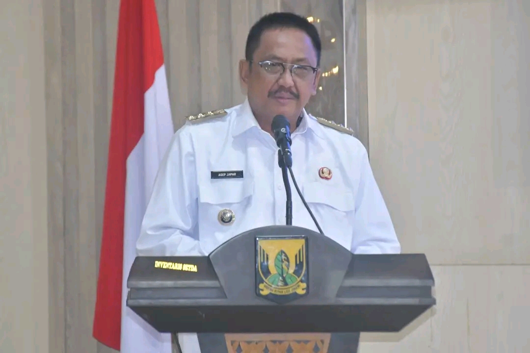 Salurkan Becak Listrik Bantuan Presiden, Bupati “Mendukung Perekonomian Masyarakat”