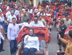 Bupati Sukabumi Distribusikan Becak Listrik Bantuan Presiden
